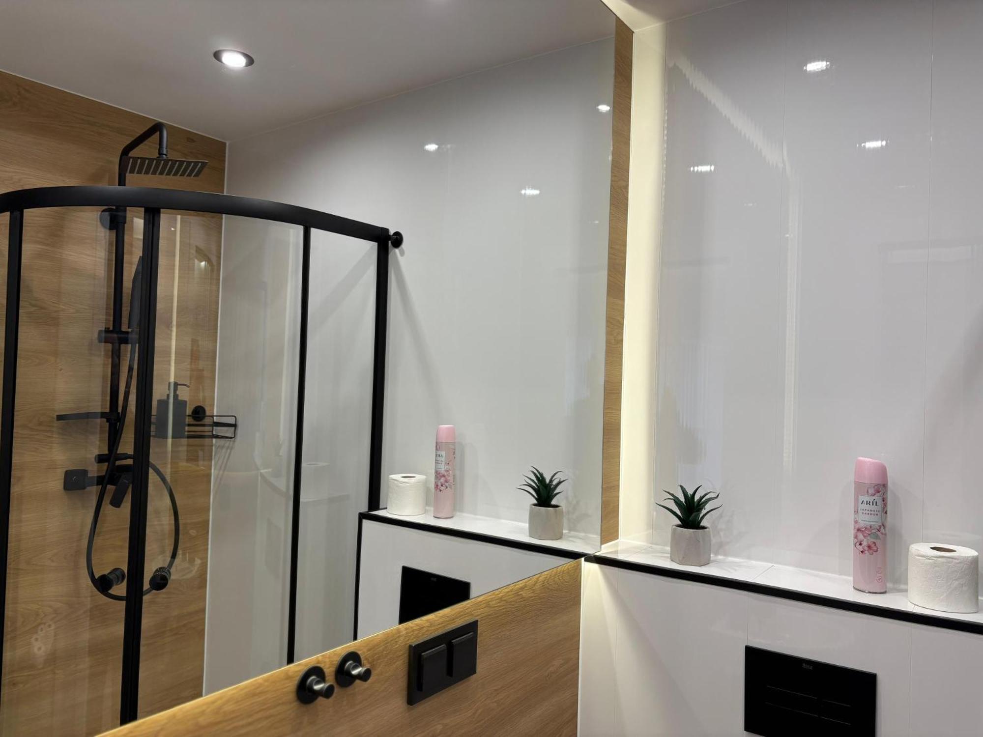 Stylowe Apartamenty W Centrum วรอตซวาฟ ภายนอก รูปภาพ